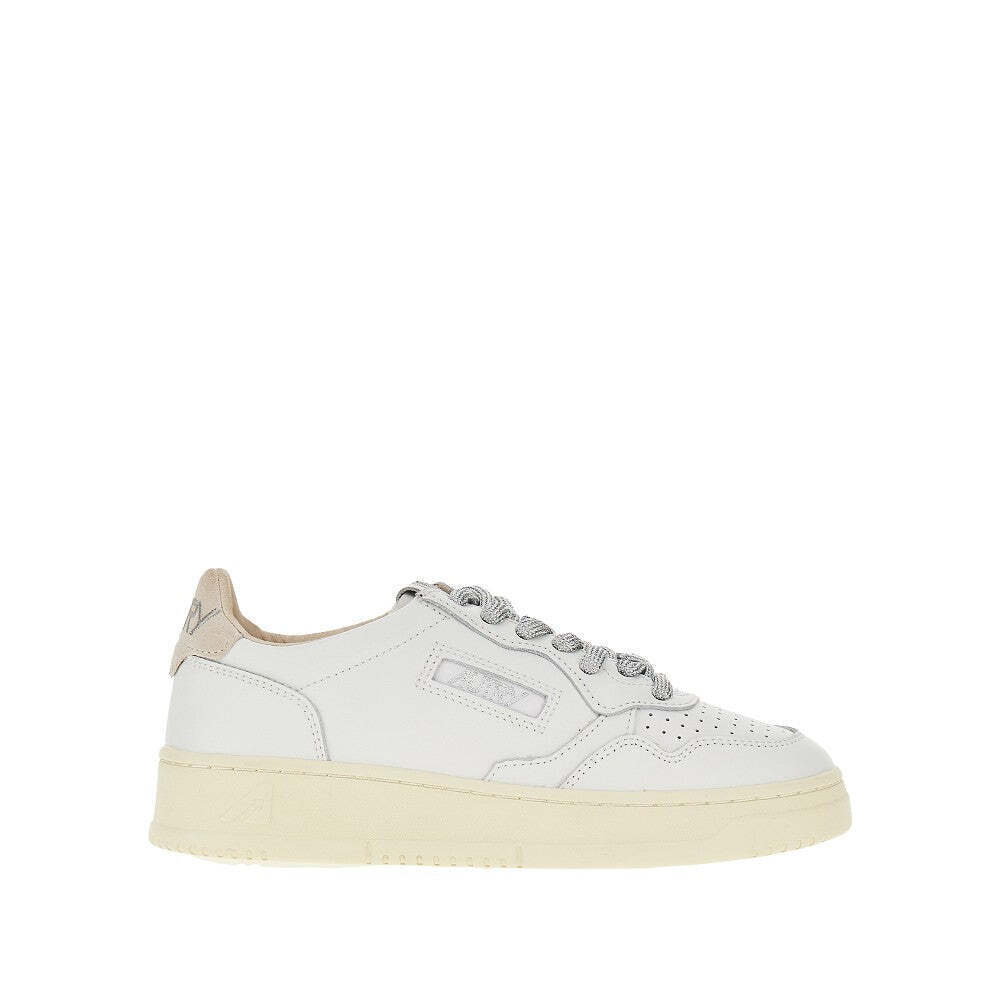 Autry Medalist Low Leather Sneakers